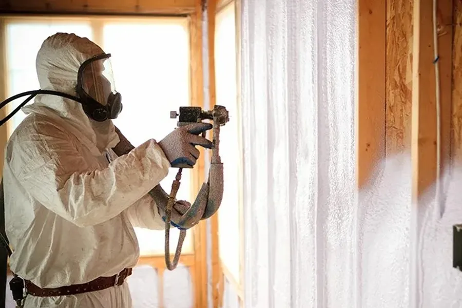 Poliüretan Köpük İzolasyon